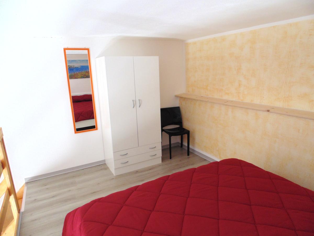 Raffaela Casa Vacanze Aradeo Exterior photo
